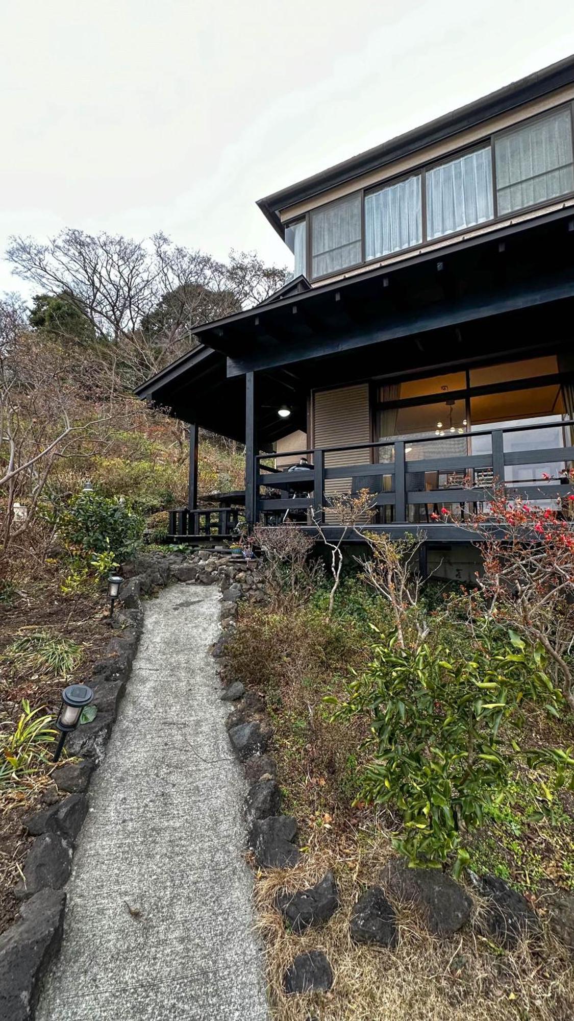 伊豆高原 温泉付別荘 Isana Mountain Villa Futo Kültér fotó