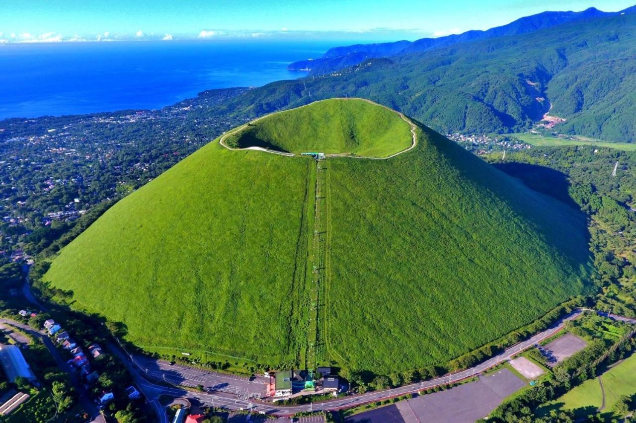 伊豆高原 温泉付別荘 Isana Mountain Villa Futo Kültér fotó